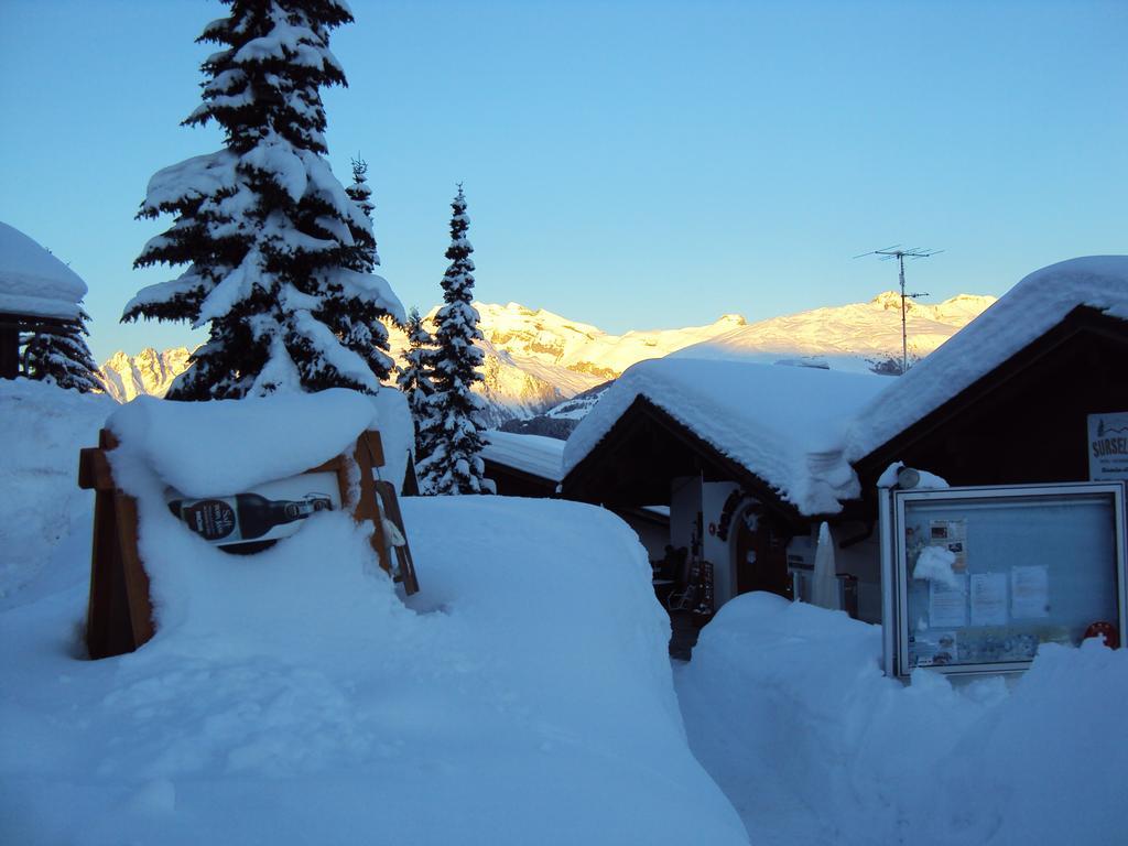 Hotel Surselva Surcuolm Exterior foto